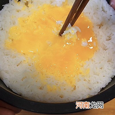 黄金炒饭的做法