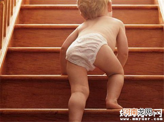 宝宝多大要开始穿内裤 孩子穿内裤需要注意哪些情况
