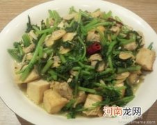 虾酱茼蒿炒豆腐