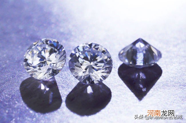 钻石净度指的是什么，买钻戒什么净度更好？