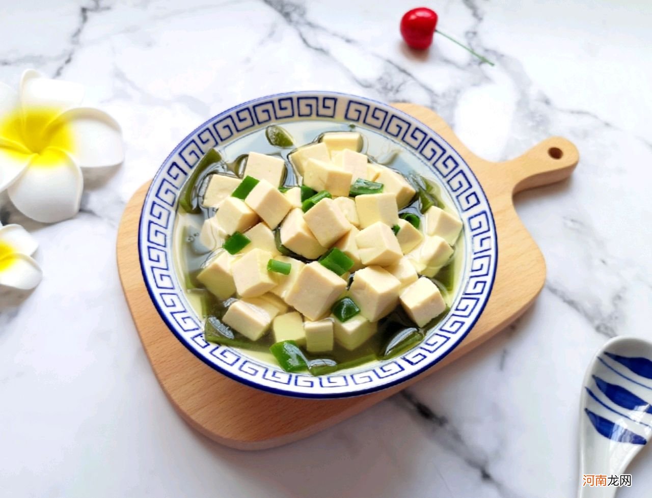 海带豆腐快手汤 海带豆腐汤的做法