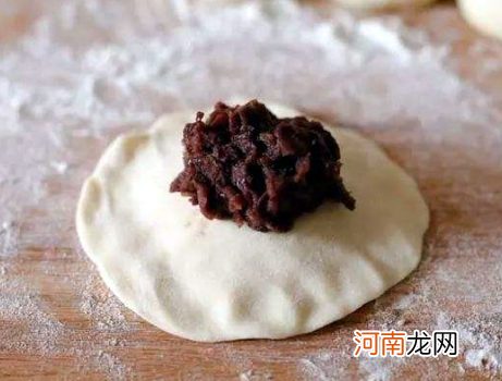 红豆沙冰怎么做，教你红豆沙饼的做法