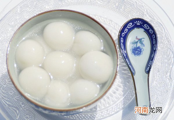 春节吃什么，春节的传统美食！