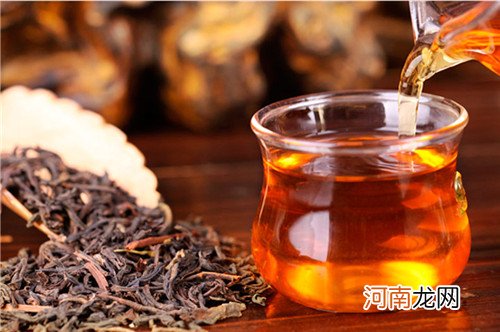 红茶发酵是什么变化，红茶是轻发酵好还是重发酵好？