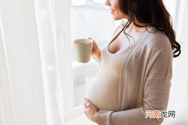 孕期摸肚子有什么影响 准妈妈可别再乱摸肚子了