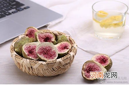 孩子爱玩喷泉能锻炼灵活度？不！非常危险！