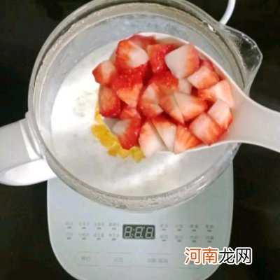 奶香水果燕麦粥 水果粥的家常做法