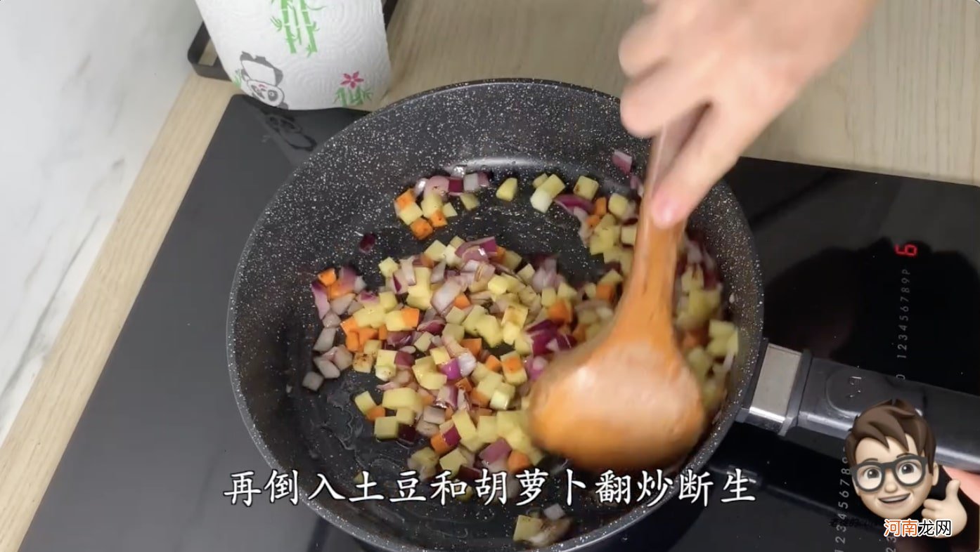 教你在家做韩式炸酱面 韩国炸酱面的做法