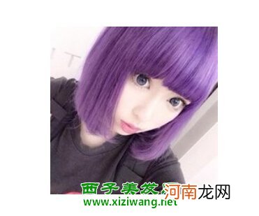 女生短发紫色挑染发型造型
