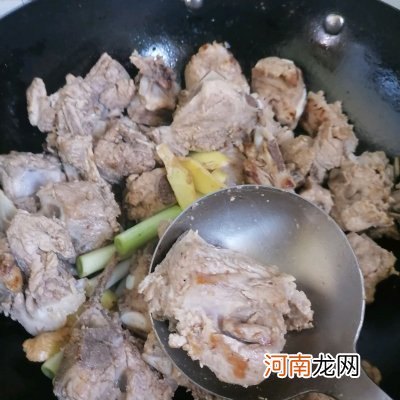一学就上手的清炖排骨汤 排骨清炖的做法