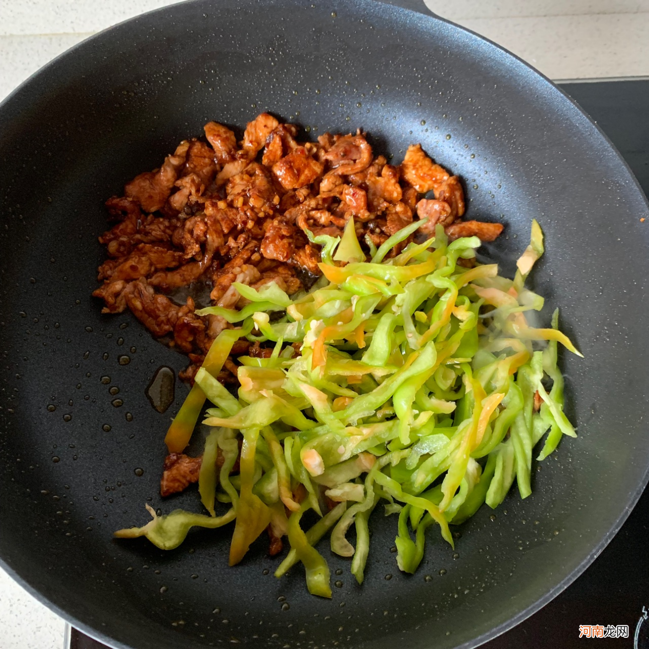 简单美味的青椒肉丝面 肉丝面条的家常做法