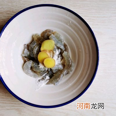 虾仁炒鸡蛋好吃又简单 虾仁鸡蛋怎么炒