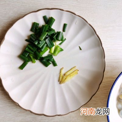 虾仁炒鸡蛋好吃又简单 虾仁鸡蛋怎么炒