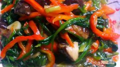 菠菜最好吃做法配上香菇 香菇和菠菜能一起吃吗
