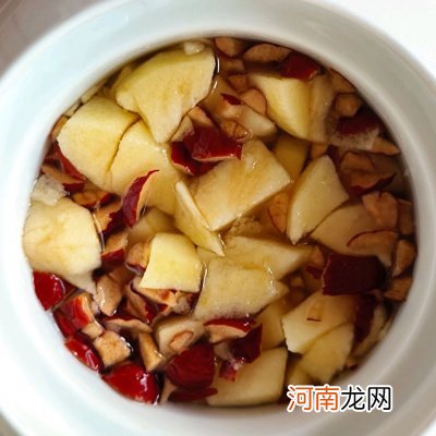 苹果山楂红枣小米粥 小米红枣粥的做法