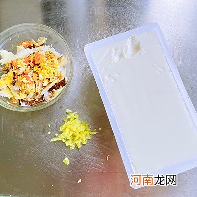 蟹粉豆腐怎么做