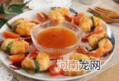 儿童食谱馄饨类：香脆馄饨皮炸虾