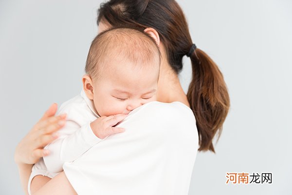 新生儿母乳多久喂一次 母乳喂养间隔时间在此时最好