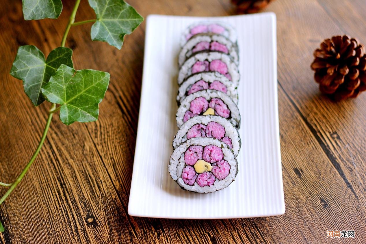 紫菜包饭的描述 紫菜包饭饭团的做法和材料
