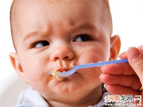 宝宝食欲不振+舌苔厚 妈妈注意可能是积食缠上宝宝