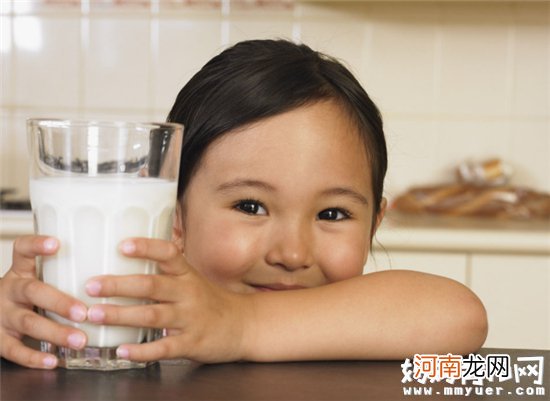 孩子喝牛奶须煮沸吗 家长须知牛奶的10种错误喝法