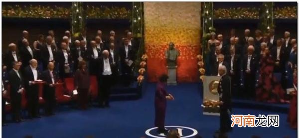 89岁屠呦呦再次震惊世界 屠呦呦的故事