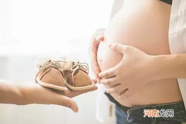 孕晚期肚子猛长是男宝 你的肚子是这样吗
