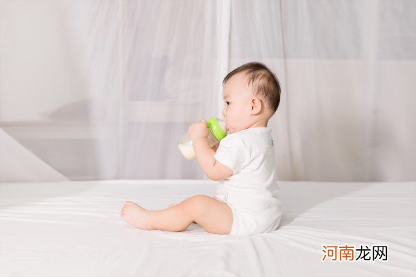 母乳冷藏后怎么加热 这样加热会更有营养