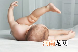 四个月母乳有点黄是怎么回事