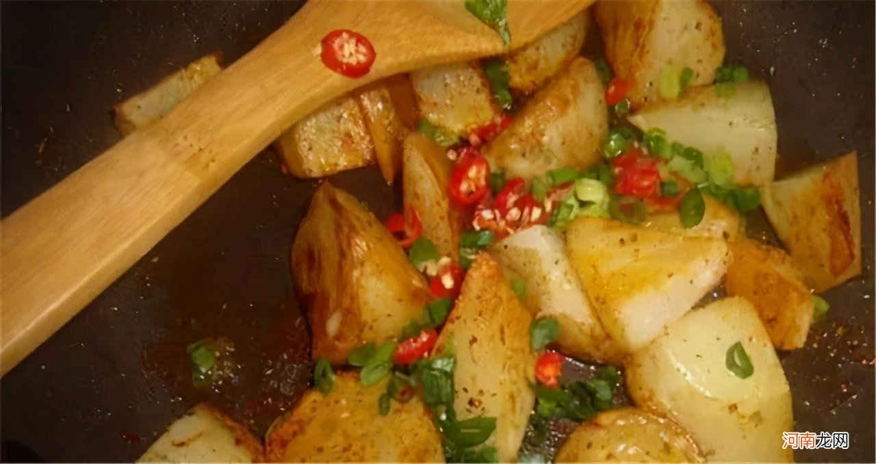 锅巴土豆的简单做法 锅巴土豆的做法配方