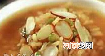 儿童食谱粥类：杏仁绿豆粥