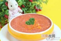 一岁半宝宝食谱：胡萝卜番茄汤