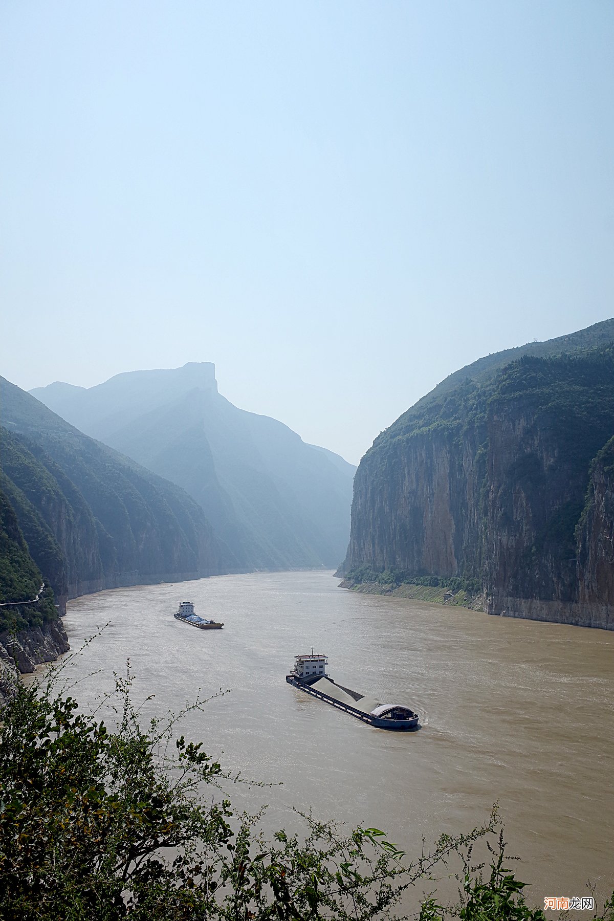 人民币10元背面什么景