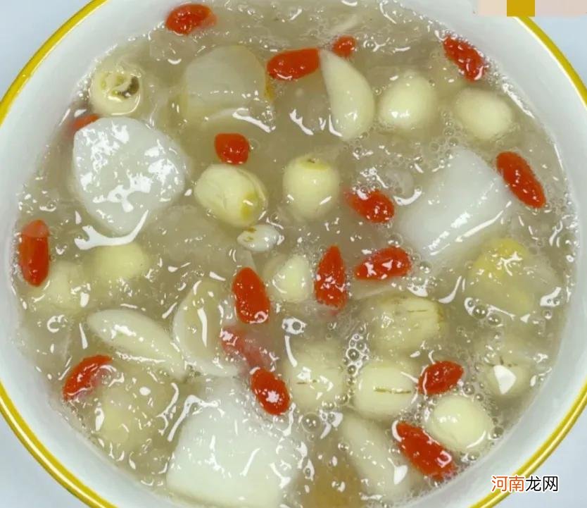 春天建议女人多喝这10款汤,美容养颜补气血 美白养颜汤的做法