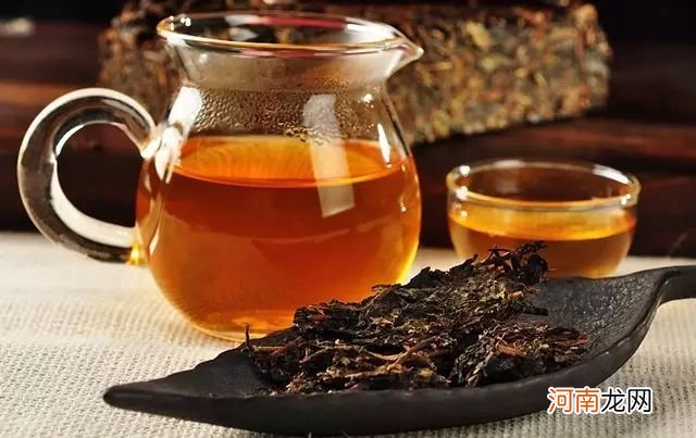喝茯茶的好处和坏处 长期喝茯茶对肝脏有损害吗