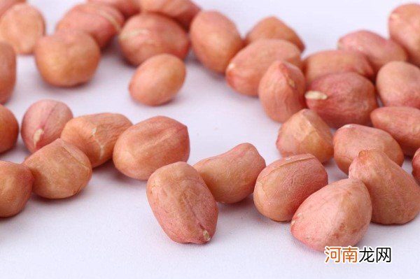 母乳不足吃什么最有效 补奶水最好最快的食物大全