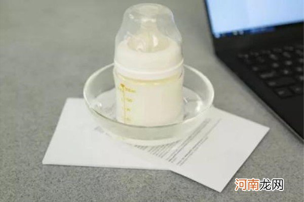 母乳放在温奶器里可以放多久 比常温保存时间短