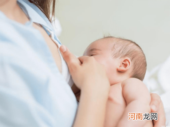 母乳喂养的姿势有四种