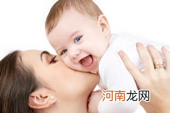 小胸妈妈也能母乳喂养