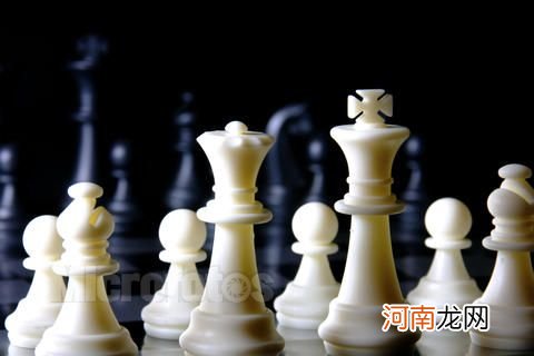 国际象棋可以有效的开发孩子智慧