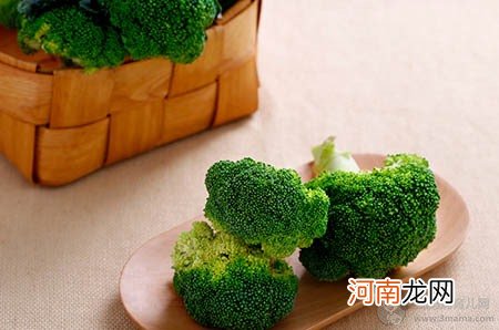 宝宝营养：喂饱≠喂得好，这6个辅食原则要注意！