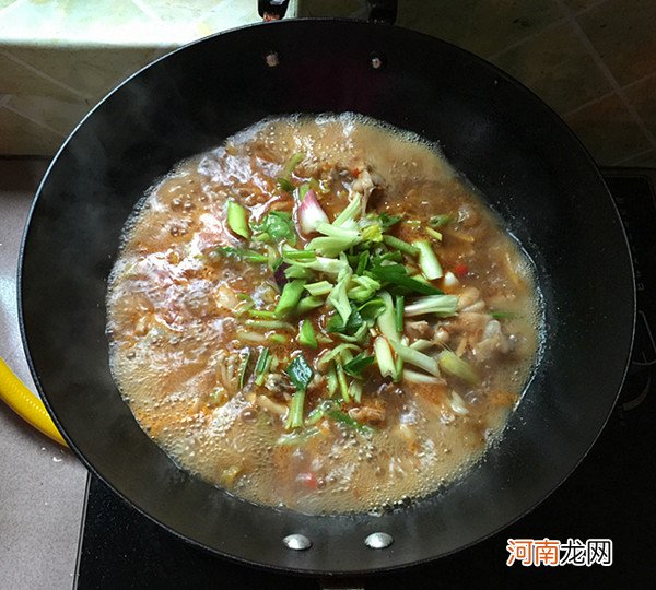 让田鸡肉香到骨髓的做法 田鸡的做法