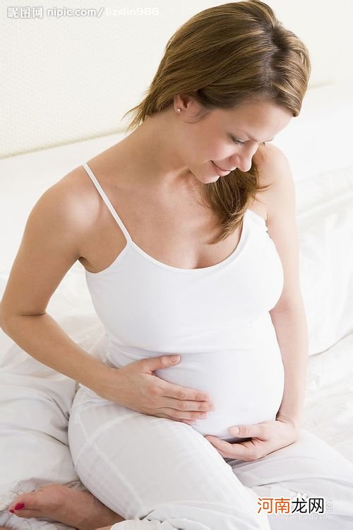 孕妇肚子疼别担心 各阶段症状和解决方法