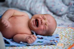 新生儿发烧怎么办 这4项紧急措施助宝宝快速退烧