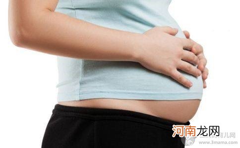 大多数女人怀孕后会腰痛 这样做可以缓解