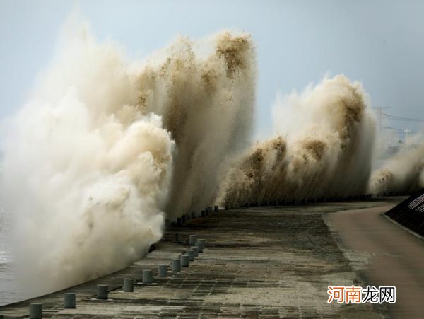 钱塘江大潮观潮时间地点 钱塘江大潮最佳观潮地点在哪