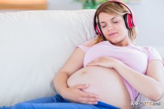 孕妇中暑缺氧对胎儿有影响吗(孕妇什么行为会导致胎儿缺氧）