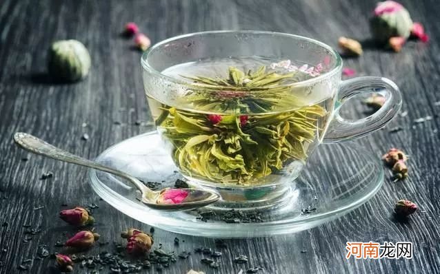 怎么鉴别绿茶是否变质 七八年的陈年绿茶能喝吗