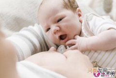 喂母乳一个晚上四五次正常吗