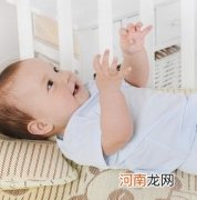 如何防止凉席咬伤宝宝